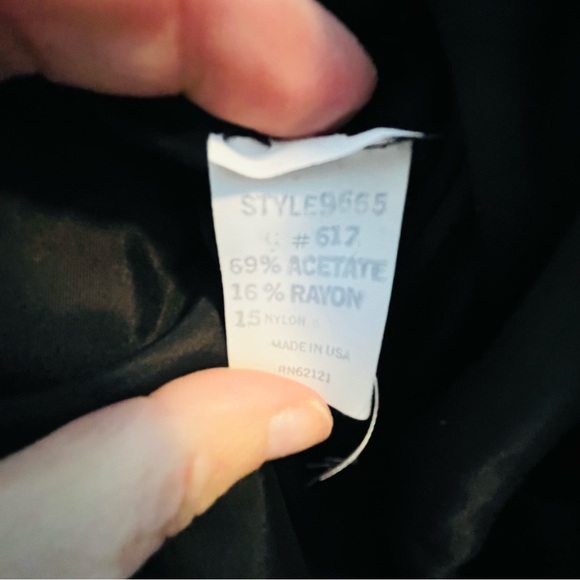 Vintage Dennis Goldsmith Elegant Black Velvet Skirt Size 8 - Picture 9 of 10